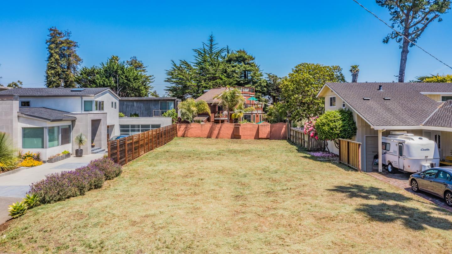 Detail Gallery Image 8 of 13 For 106 Elva Dr, Aptos,  CA 95003 - – Beds | – Baths