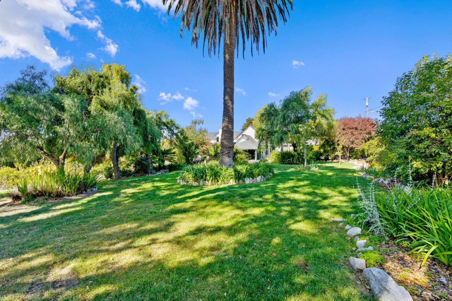 Detail Gallery Image 75 of 77 For 113 Ocean View Ave, Santa Cruz,  CA 95062 - 4 Beds | 3/1 Baths