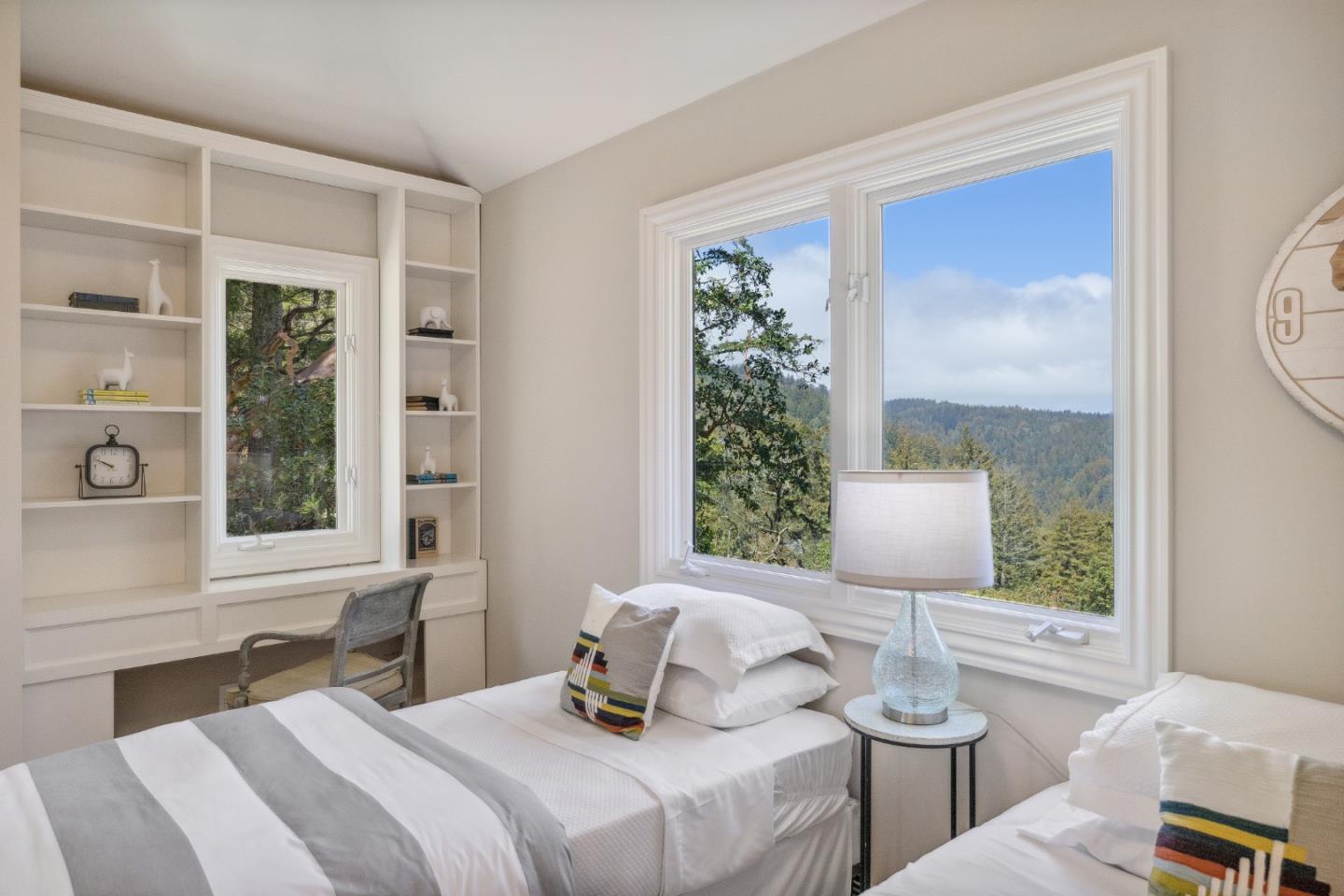 Detail Gallery Image 45 of 76 For 1430 Bear Gulch Rd, Woodside,  CA 94062 - 4 Beds | 4/2 Baths