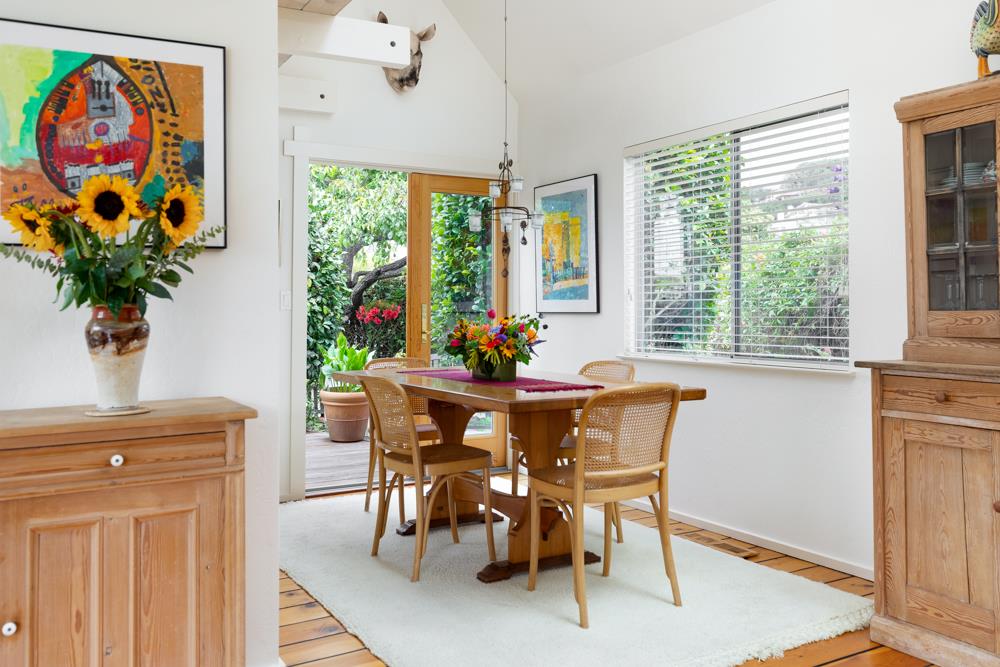 Detail Gallery Image 10 of 39 For 212 Bayview Ct, Aptos,  CA 95003 - 2 Beds | 2 Baths