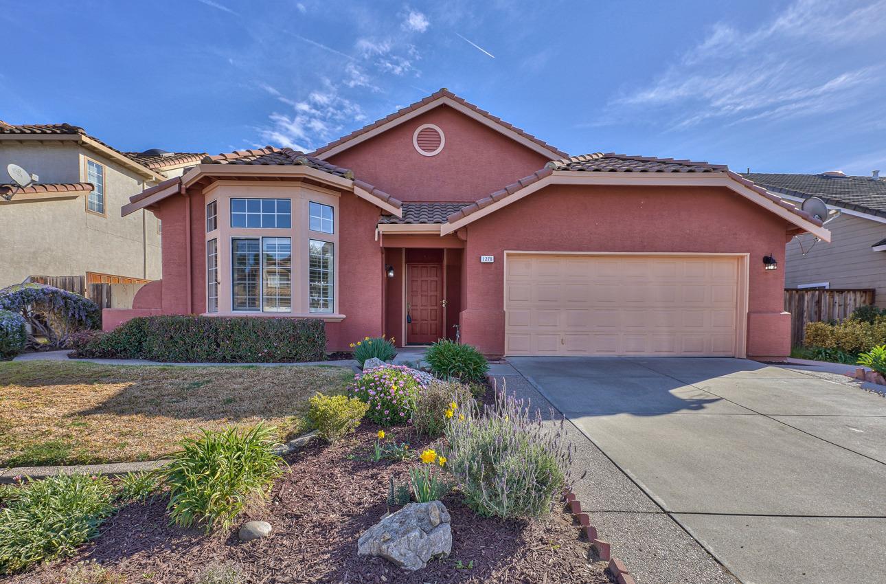 Detail Gallery Image 1 of 1 For 1278 De Cunha Ct, Salinas,  CA 93906 - 4 Beds | 2 Baths