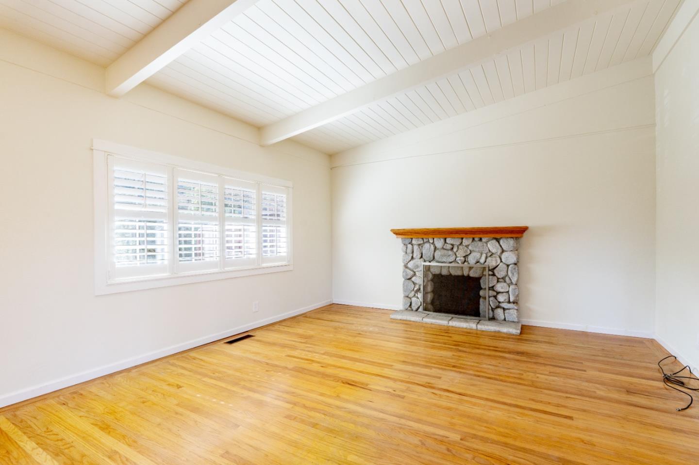 Detail Gallery Image 1 of 1 For 514 Toyon Dr, Monterey,  CA 93940 - 3 Beds | 2 Baths