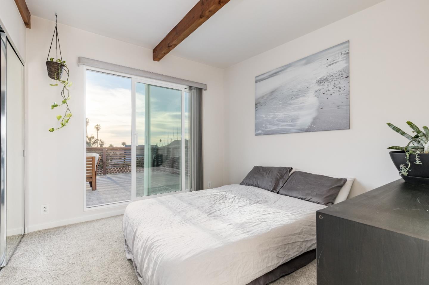 Detail Gallery Image 26 of 56 For 211 Lake Ct, Aptos,  CA 95003 - 3 Beds | 2 Baths