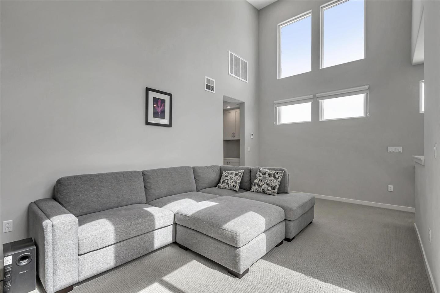 Detail Gallery Image 29 of 39 For 3303 Kifer Rd 103a,  Santa Clara,  CA 95051 - 4 Beds | 3/1 Baths