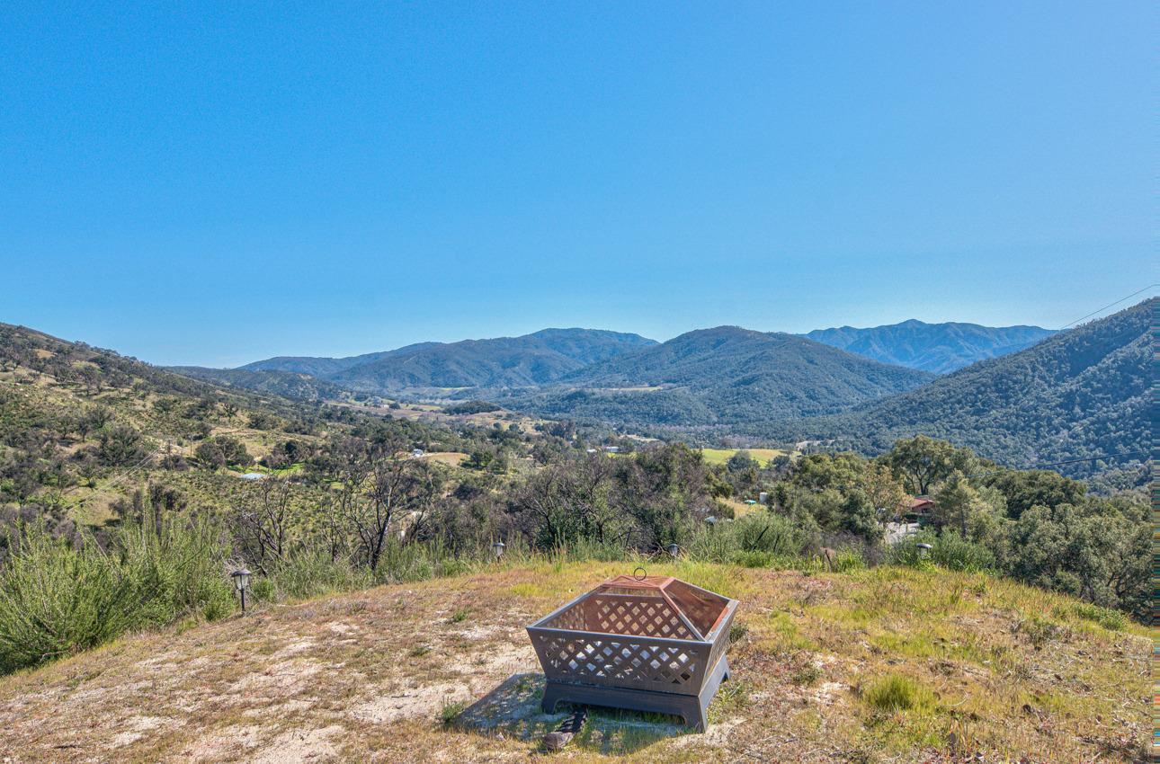 Detail Gallery Image 4 of 24 For 17499 Cachagua Rd, Carmel Valley,  CA 93924 - – Beds | – Baths