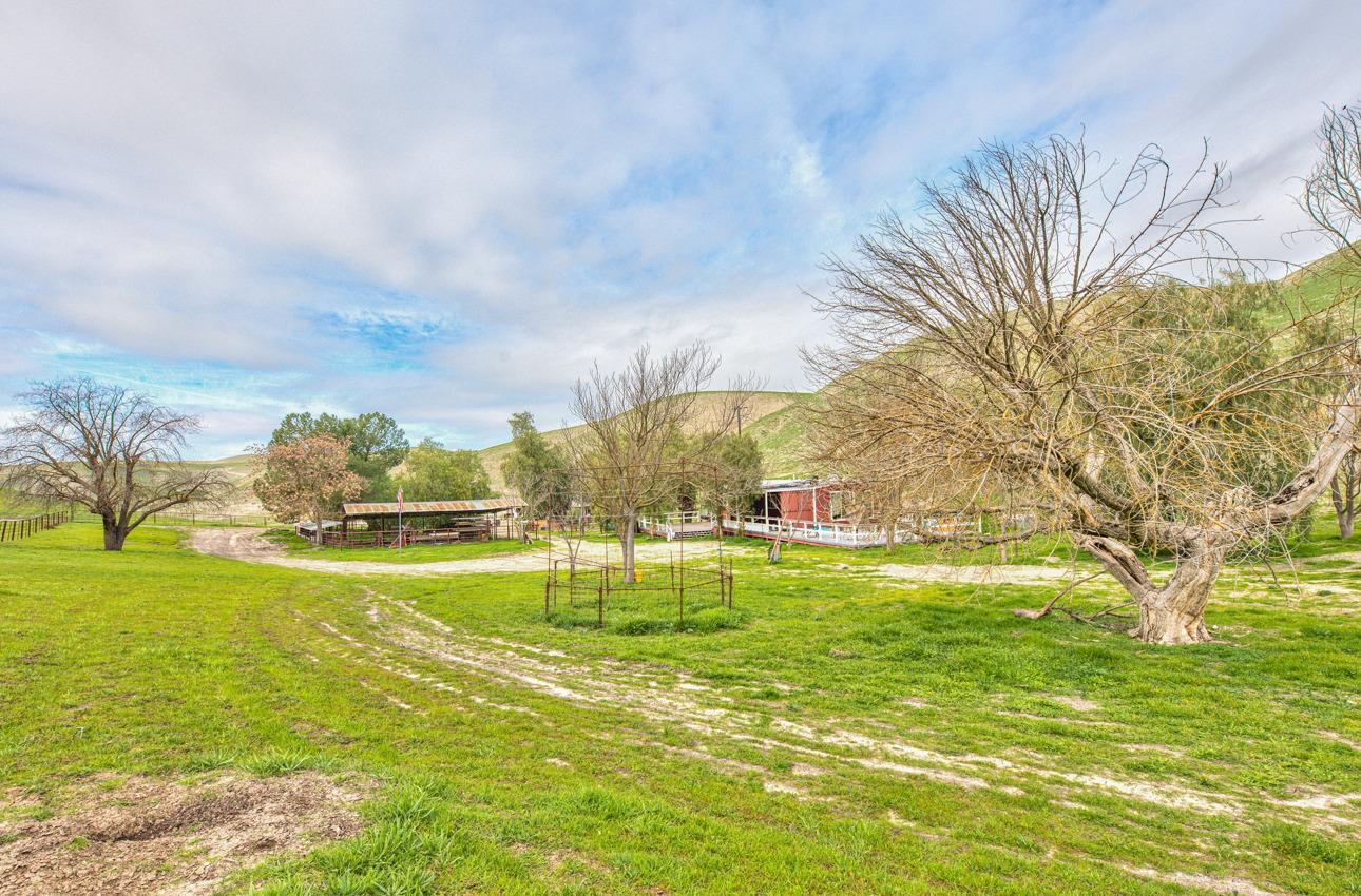 54117 Pine Valley Rd, San Ardo, CA 93450 Beds Baths (Active