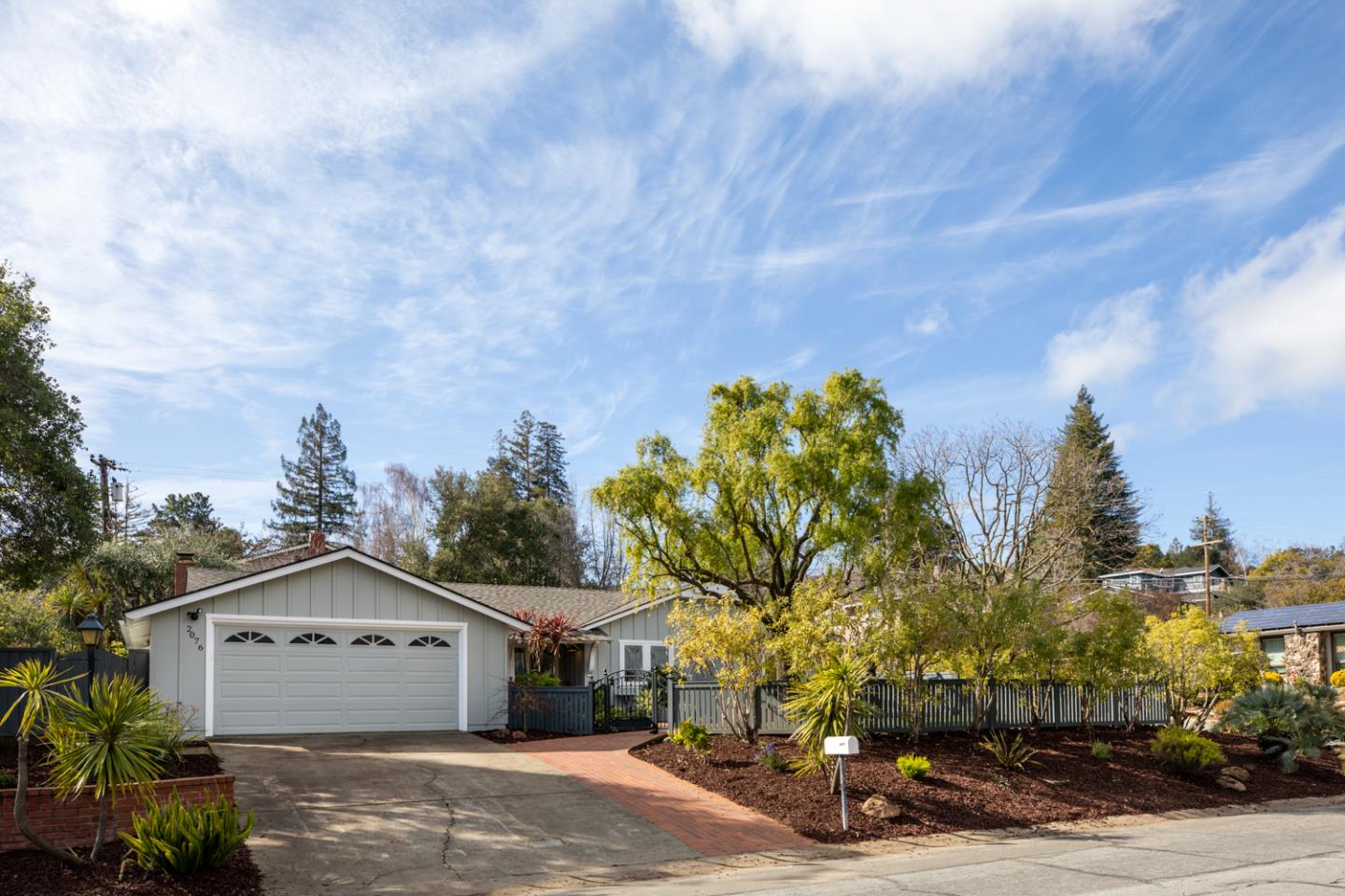 Detail Gallery Image 1 of 1 For 2076 Kent Dr, Los Altos,  CA 94024 - 4 Beds | 2 Baths