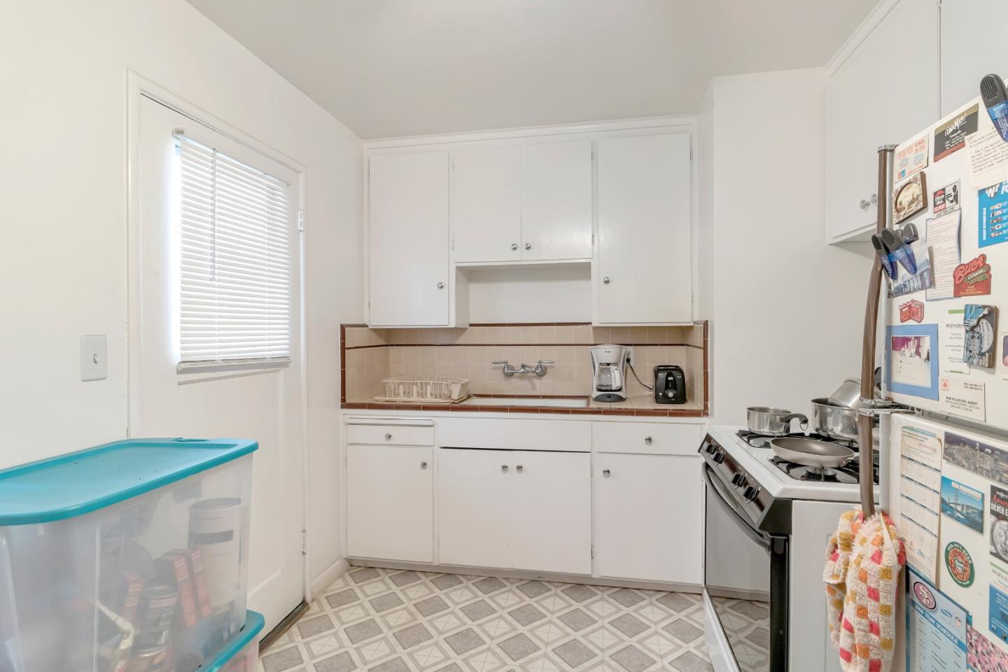 Detail Gallery Image 16 of 26 For 2085 Lynnhaven Dr, San Jose,  CA 95128 - – Beds | – Baths