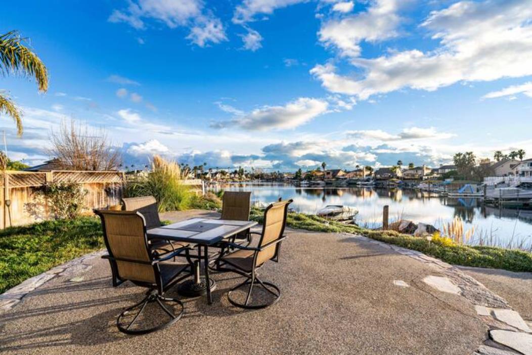 Detail Gallery Image 5 of 36 For 2066 Sand Point Rd, Discovery Bay,  CA 94505 - 3 Beds | 2/1 Baths