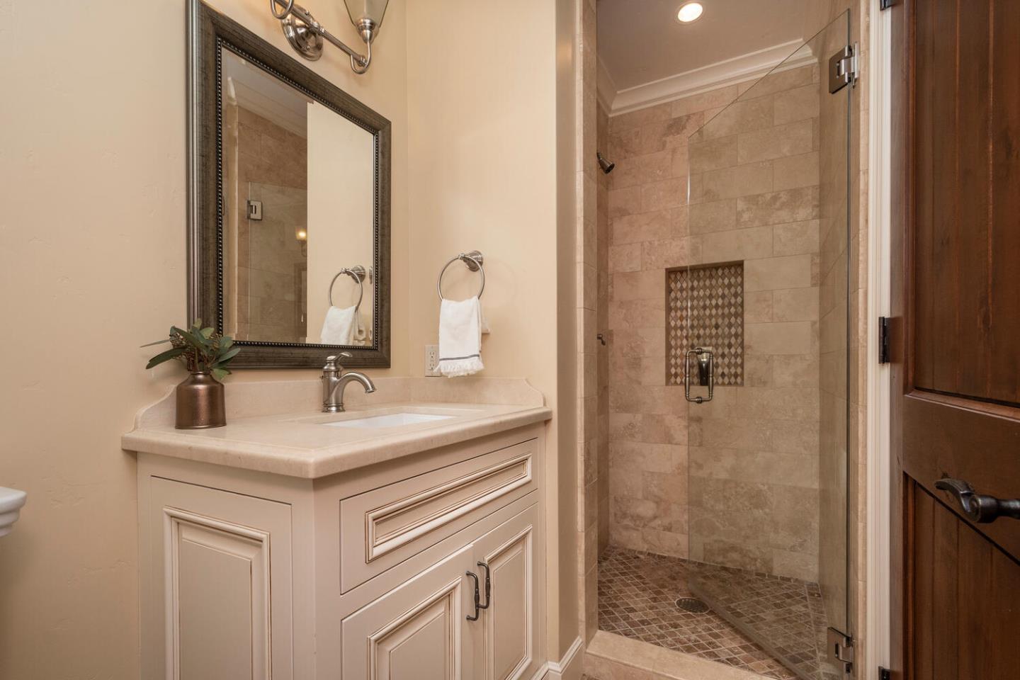 Detail Gallery Image 39 of 47 For 1116 Drake Ave, Burlingame,  CA 94010 - 5 Beds | 4/1 Baths