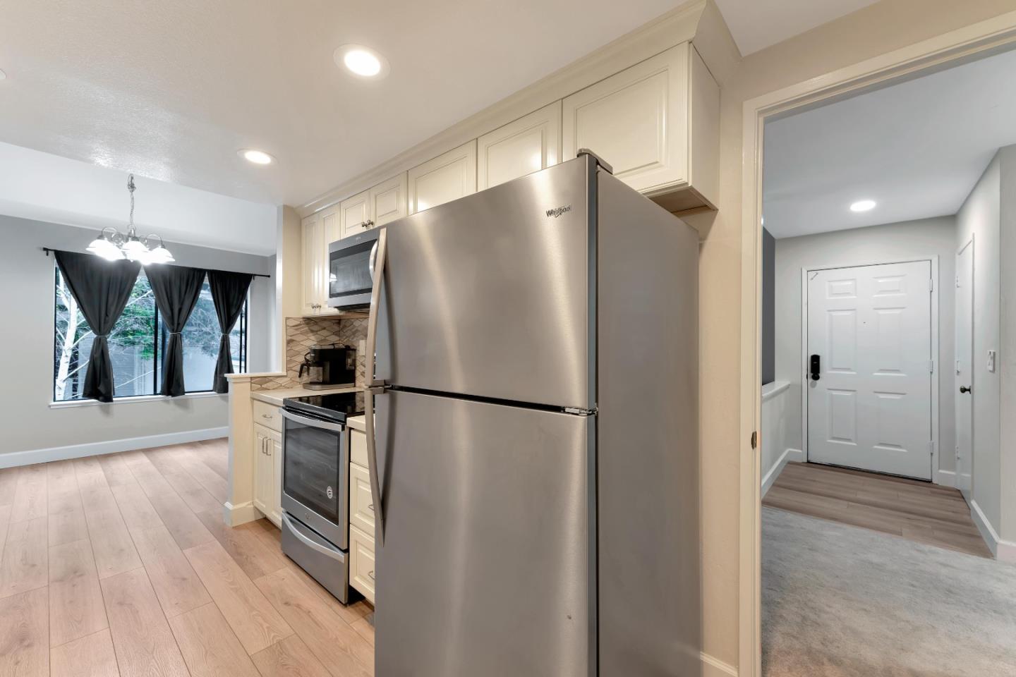 Detail Gallery Image 18 of 33 For 3668 Stoneglen S, Richmond,  CA 94806 - 2 Beds | 2 Baths