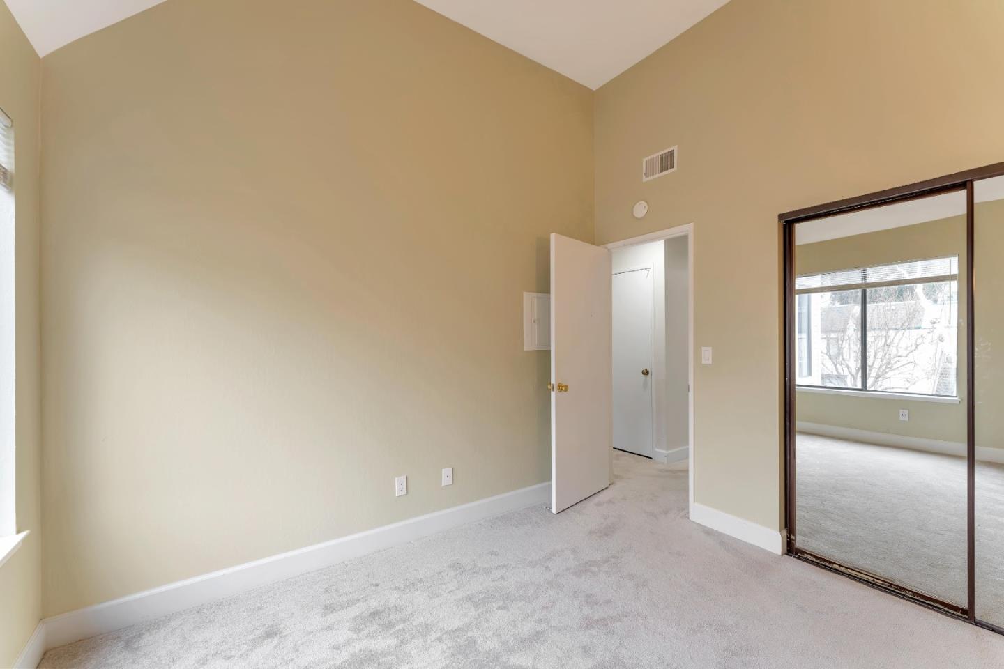Detail Gallery Image 20 of 33 For 3668 Stoneglen S, Richmond,  CA 94806 - 2 Beds | 2 Baths
