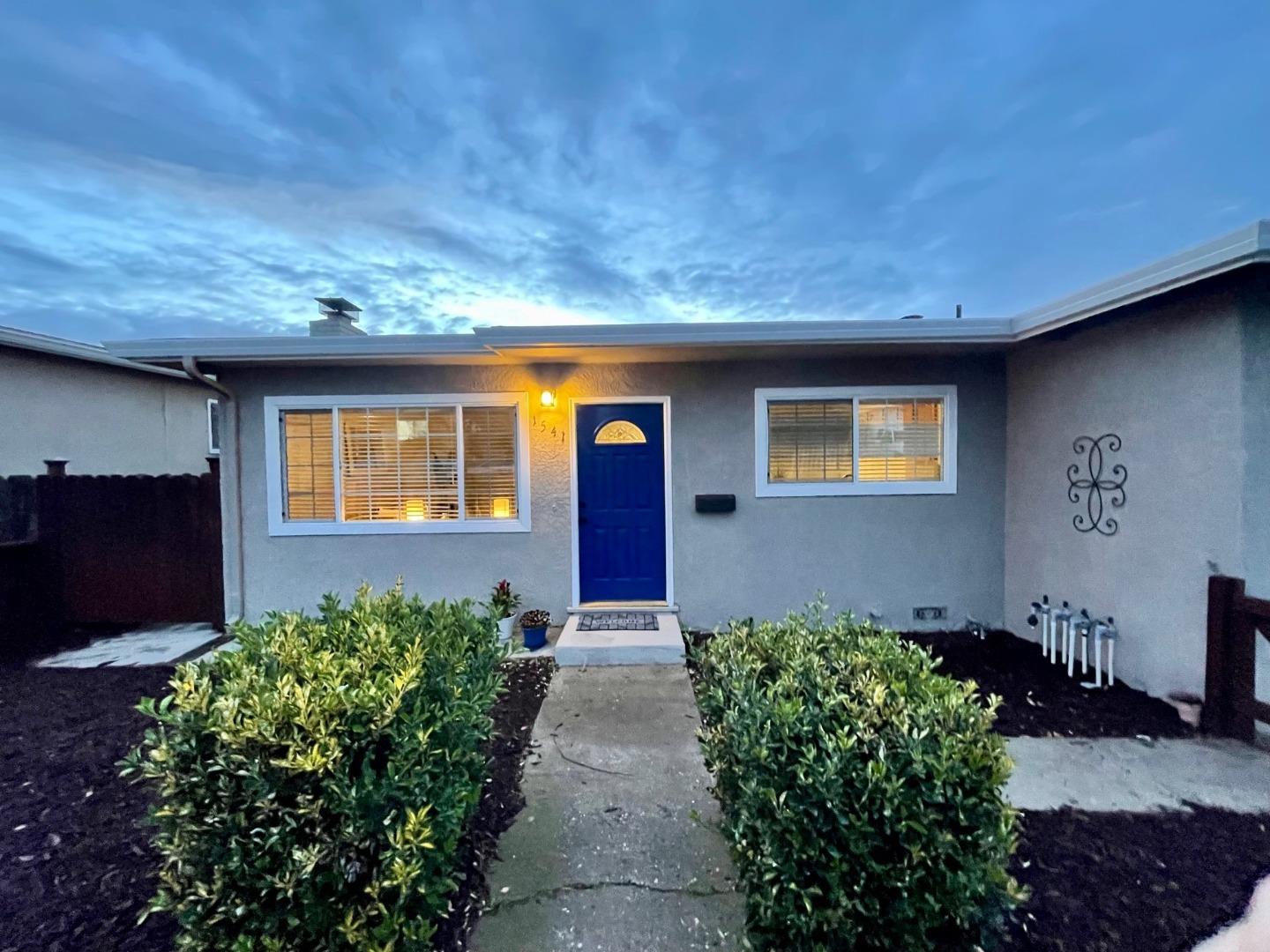 Photo of 1541 Harding St in Seaside, CA