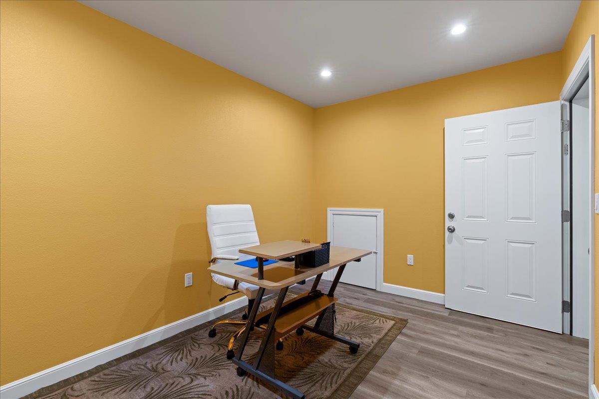 Detail Gallery Image 22 of 37 For 358 S Redwood Ave, San Jose,  CA 95128 - – Beds | – Baths