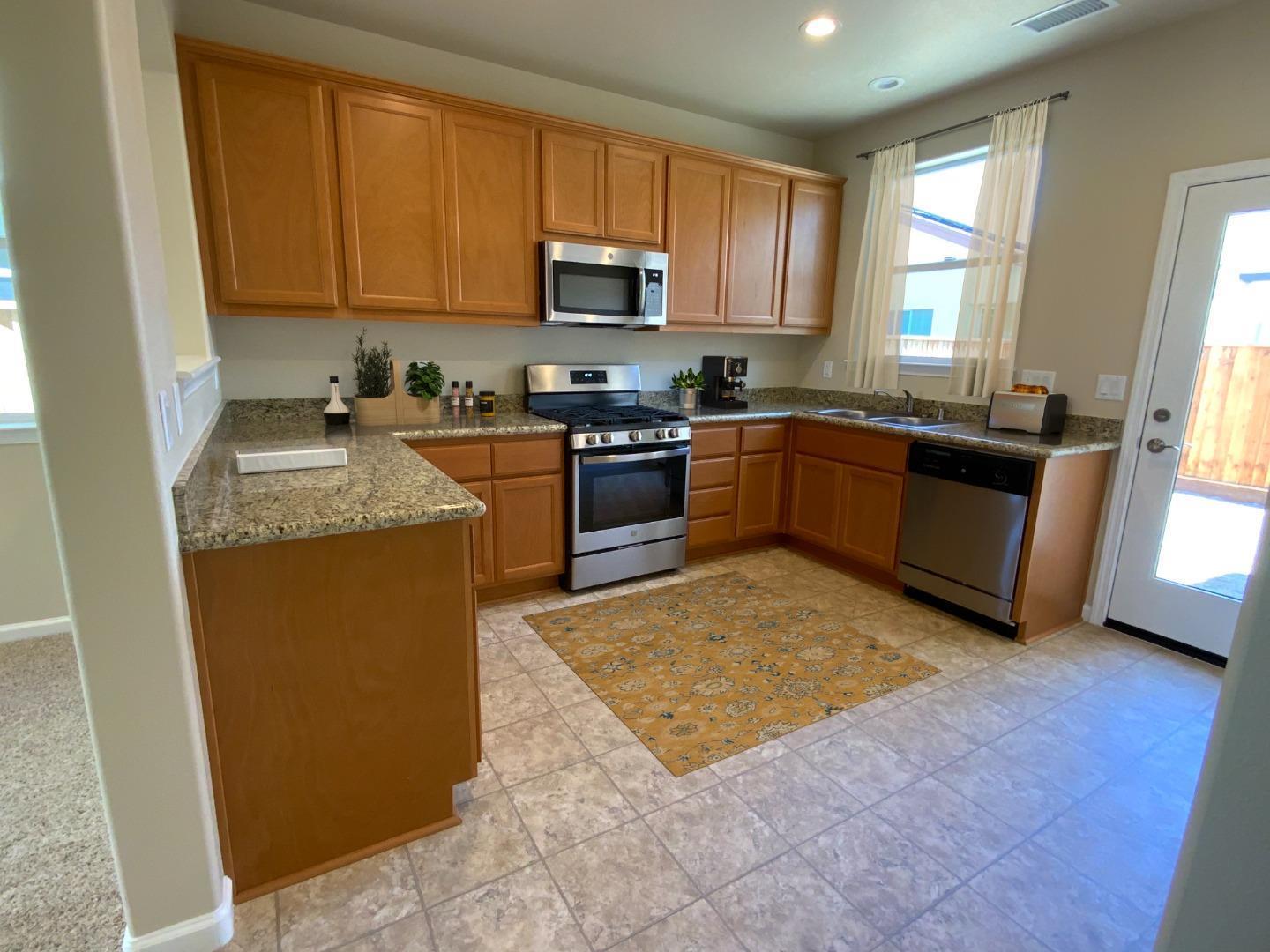 20 Pepper Tree Ct, Greenfield, CA 93927 photo 3