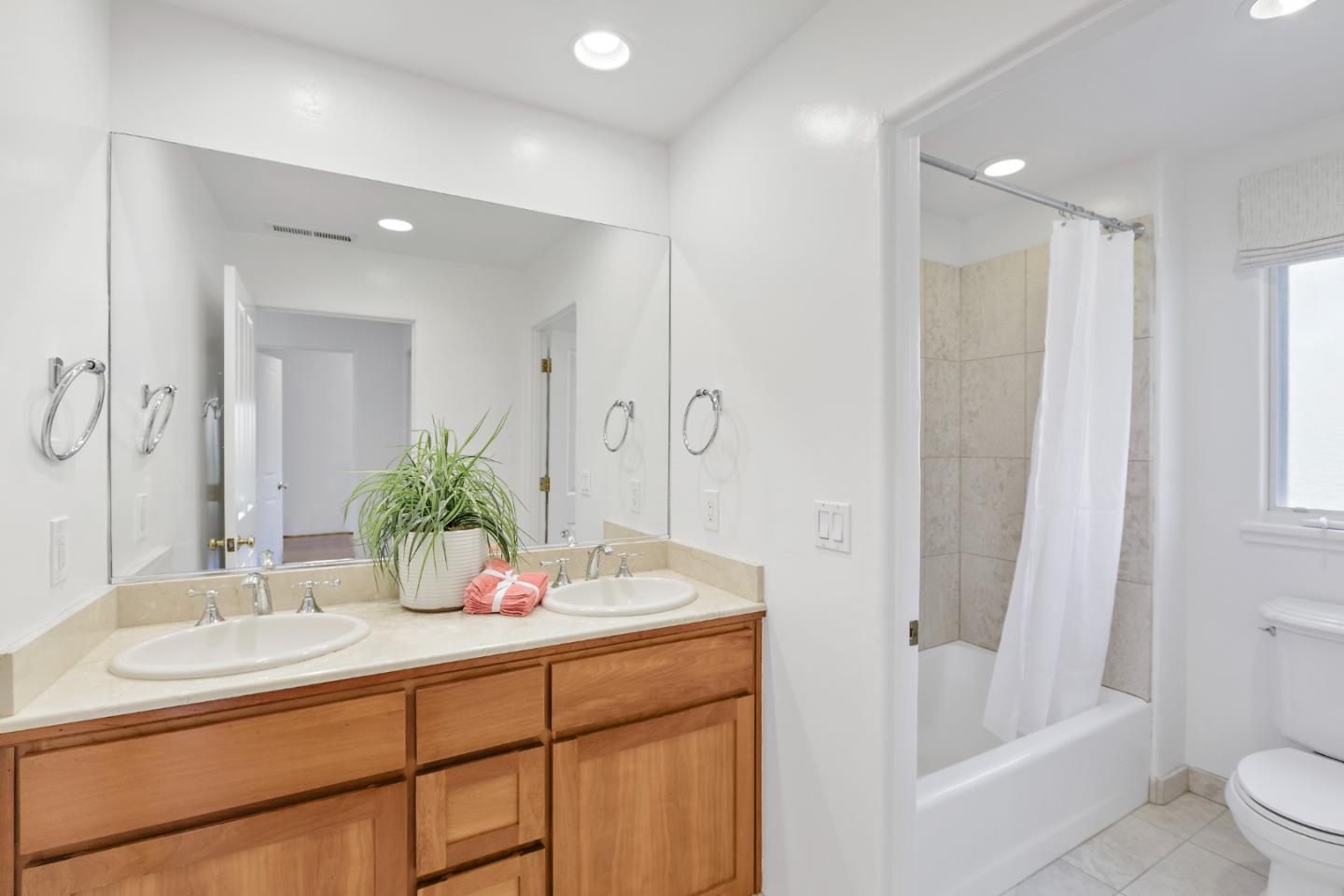 Detail Gallery Image 50 of 115 For 1122 Nevada Ave, San Jose,  CA 95125 - 4 Beds | 3/1 Baths