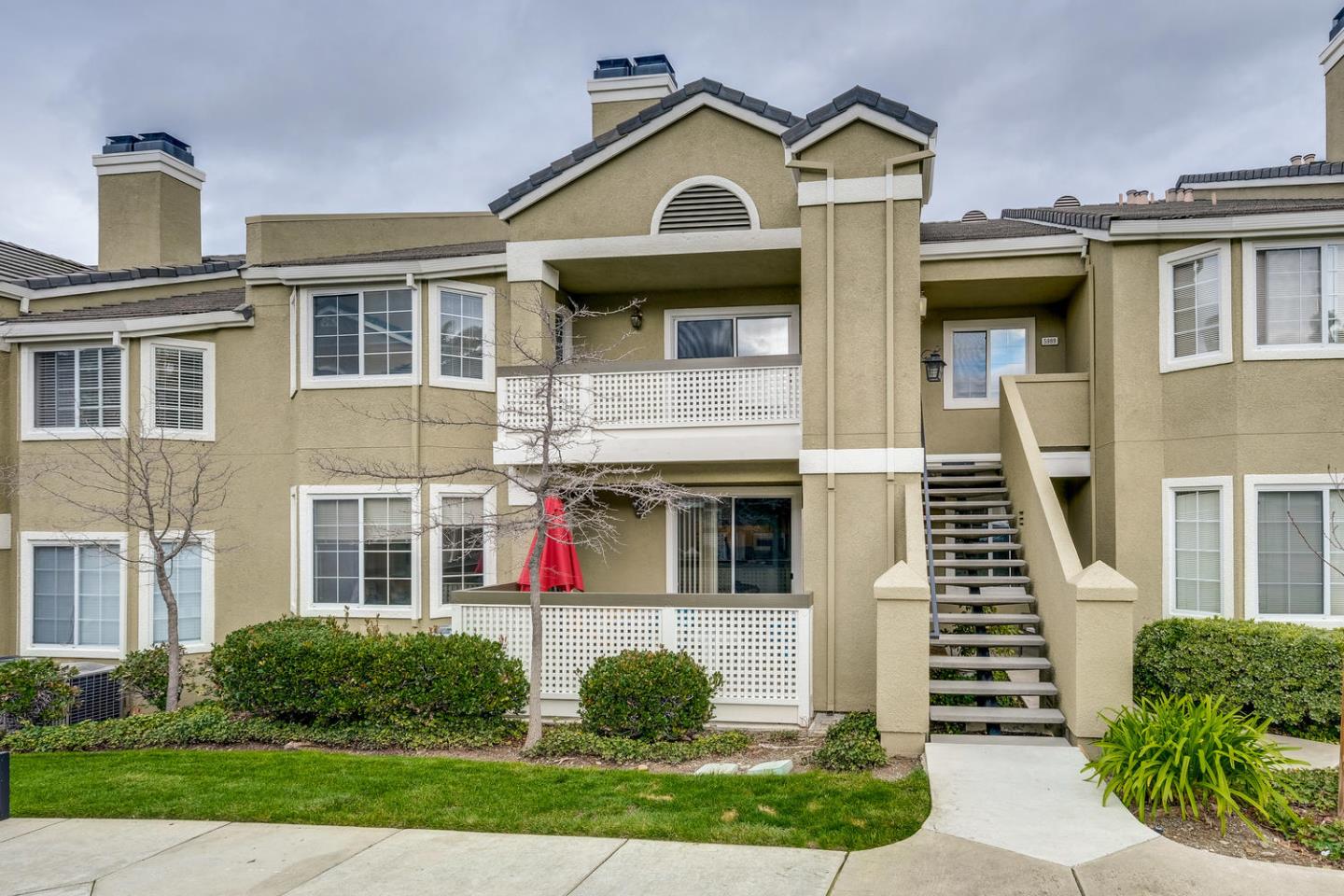 Detail Gallery Image 1 of 1 For 5989 Lake Hennessy Ct, San Jose,  CA 95123 - 2 Beds | 2 Baths