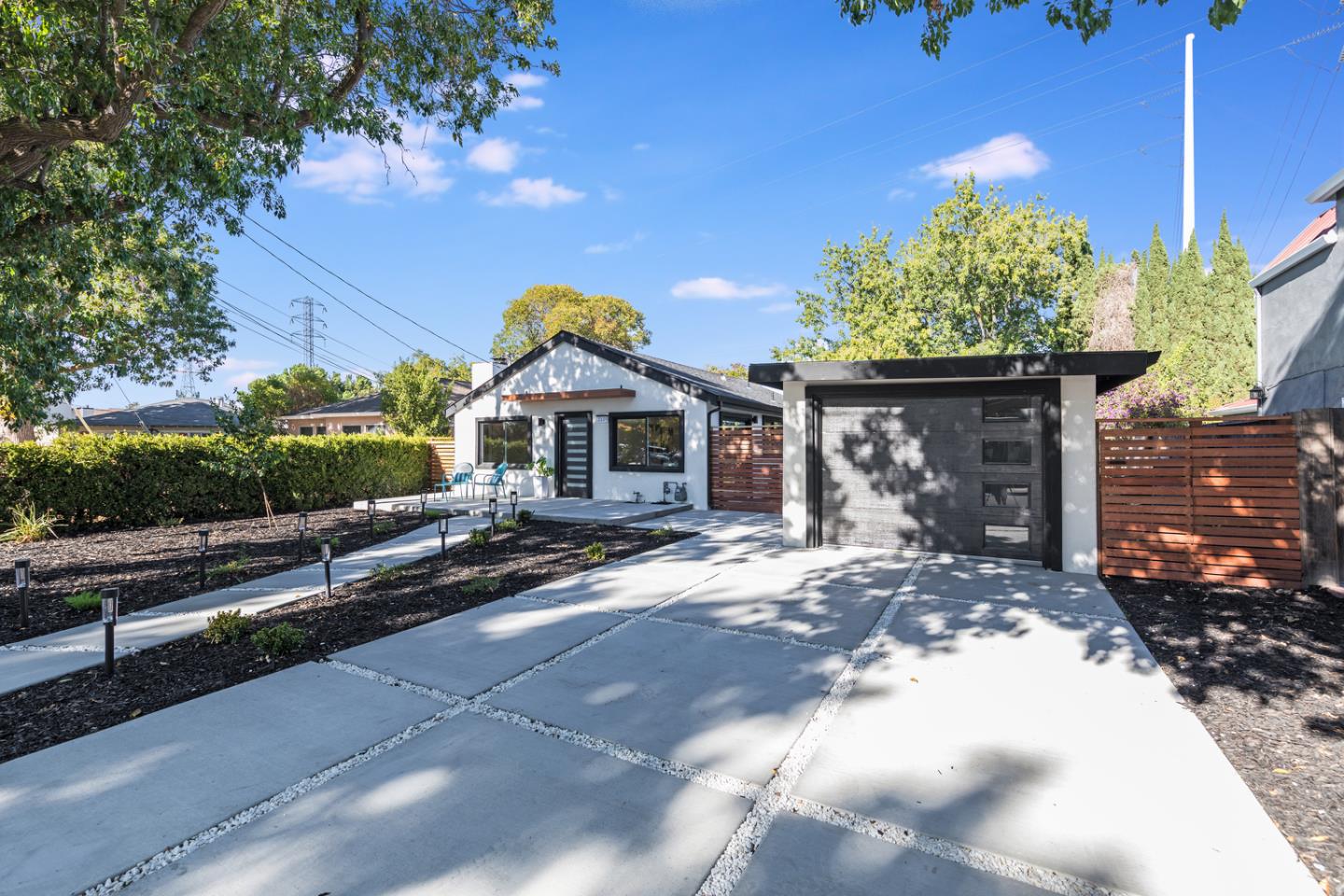   3109 Maddux DR