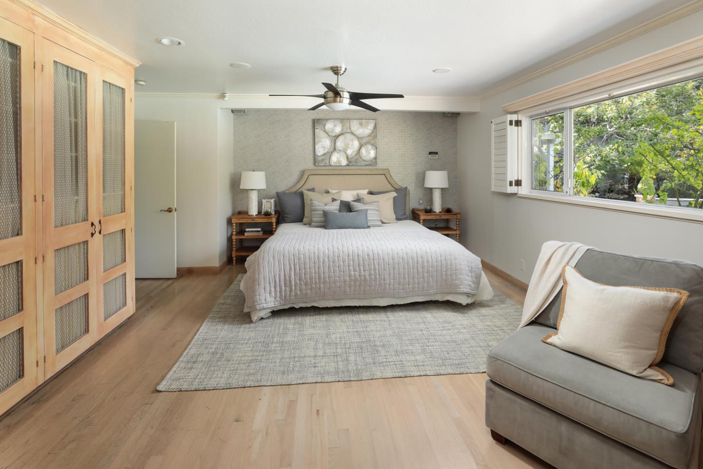Detail Gallery Image 24 of 45 For 57 San Benito Ave, Atherton,  CA 94027 - 4 Beds | 2/1 Baths