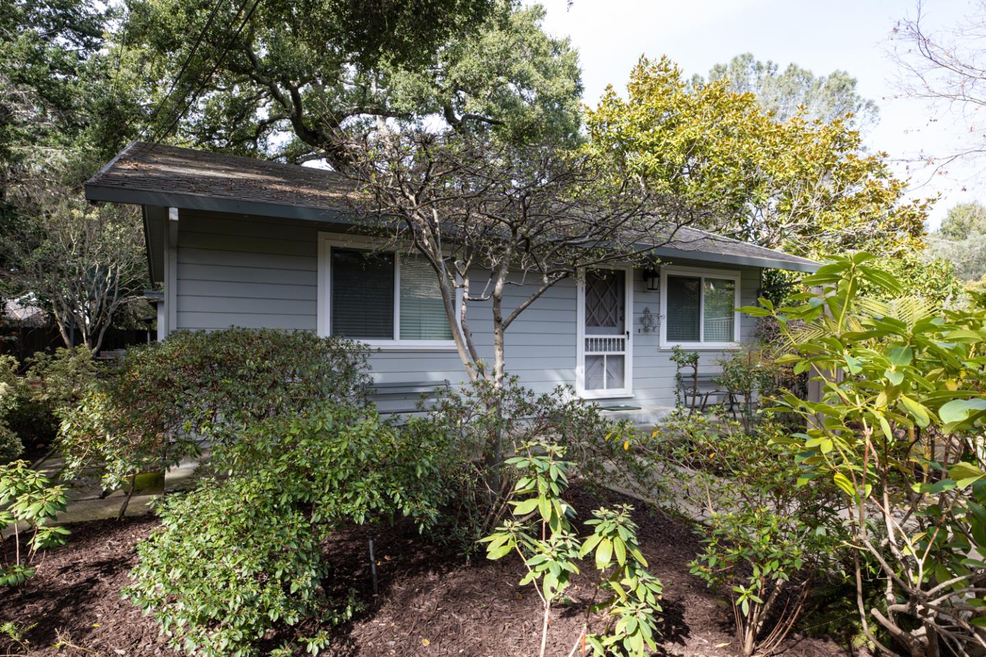 Detail Gallery Image 31 of 45 For 57 San Benito Ave, Atherton,  CA 94027 - 4 Beds | 2/1 Baths