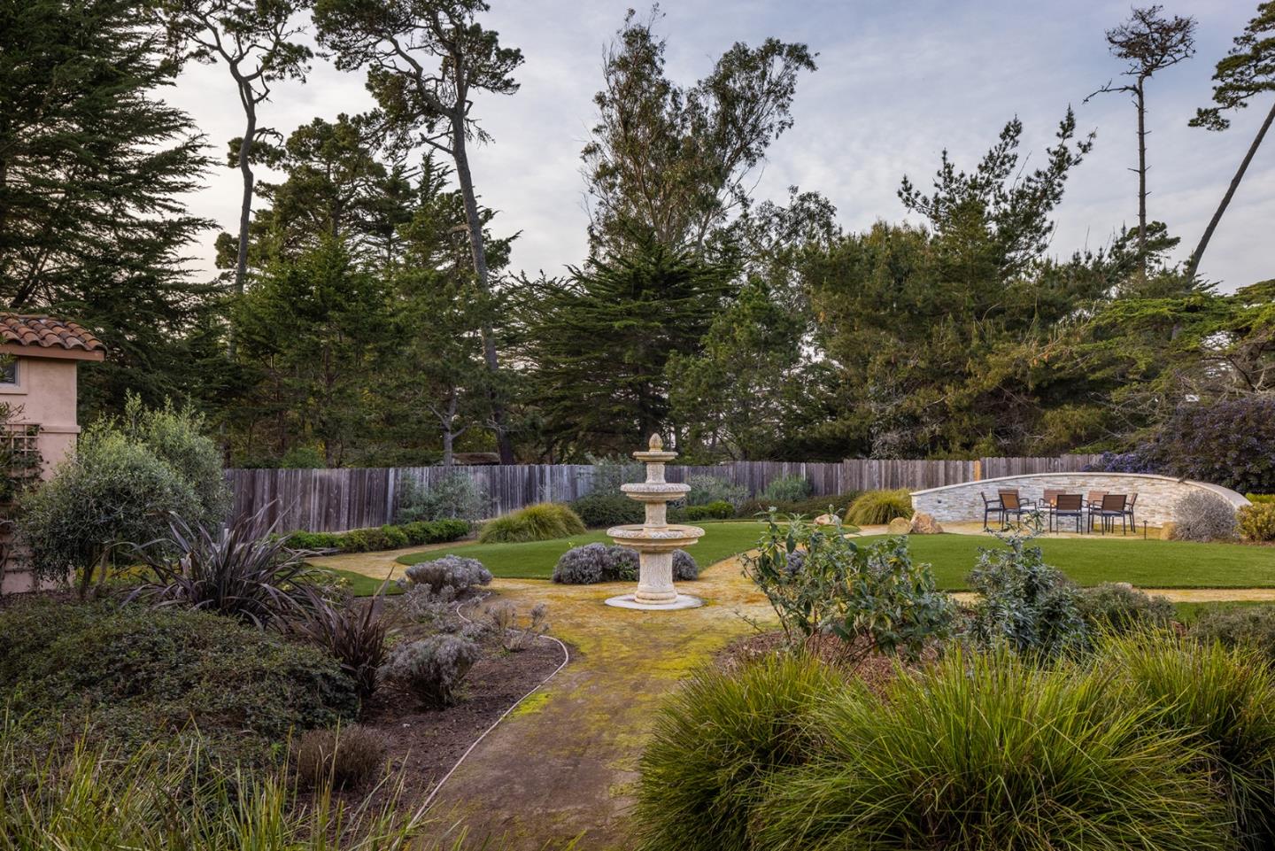 Detail Gallery Image 41 of 53 For 440 Crocker Ave, Pacific Grove,  CA 93950 - 4 Beds | 4/1 Baths