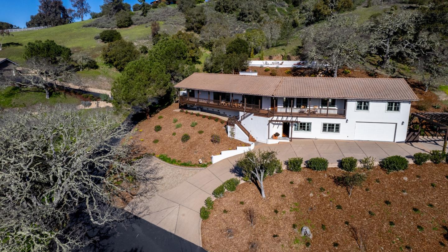Detail Gallery Image 34 of 44 For 36 Encina Dr, Carmel Valley,  CA 93924 - 4 Beds | 3 Baths