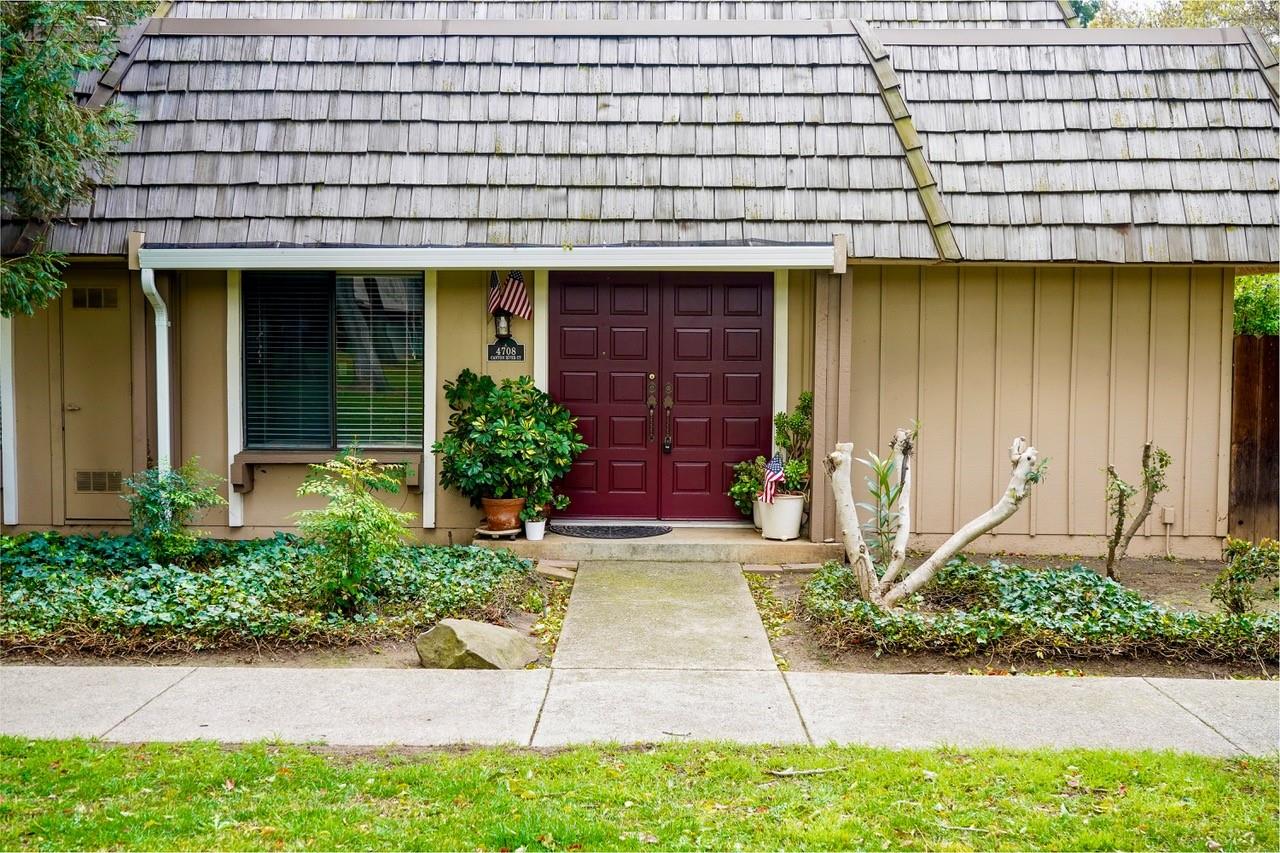 Detail Gallery Image 1 of 1 For 4708 Canyon River Ct, San Jose,  CA 95136 - 3 Beds | 2 Baths