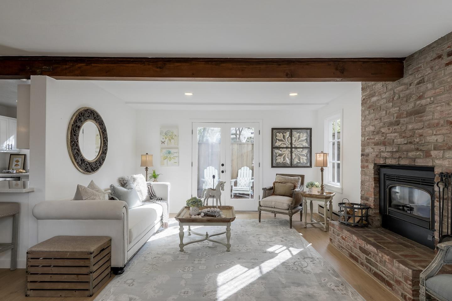 Detail Gallery Image 6 of 30 For 172 Hawthorne Ave, Los Altos,  CA 94022 - 3 Beds | 2 Baths