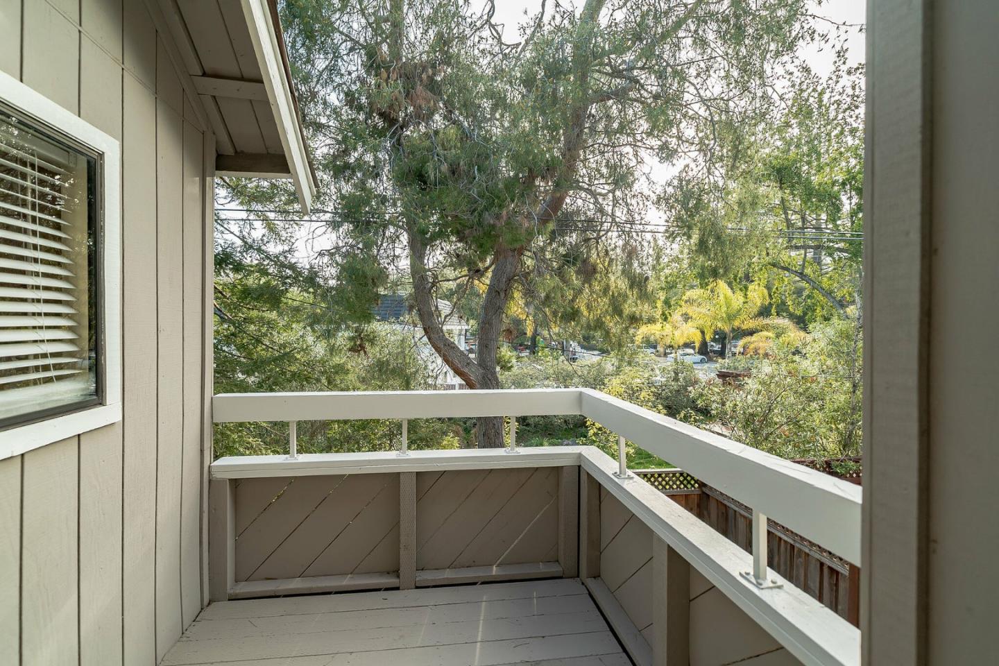 Detail Gallery Image 9 of 19 For 177 Villa Ave, Los Gatos,  CA 95030 - 2 Beds | 1/1 Baths