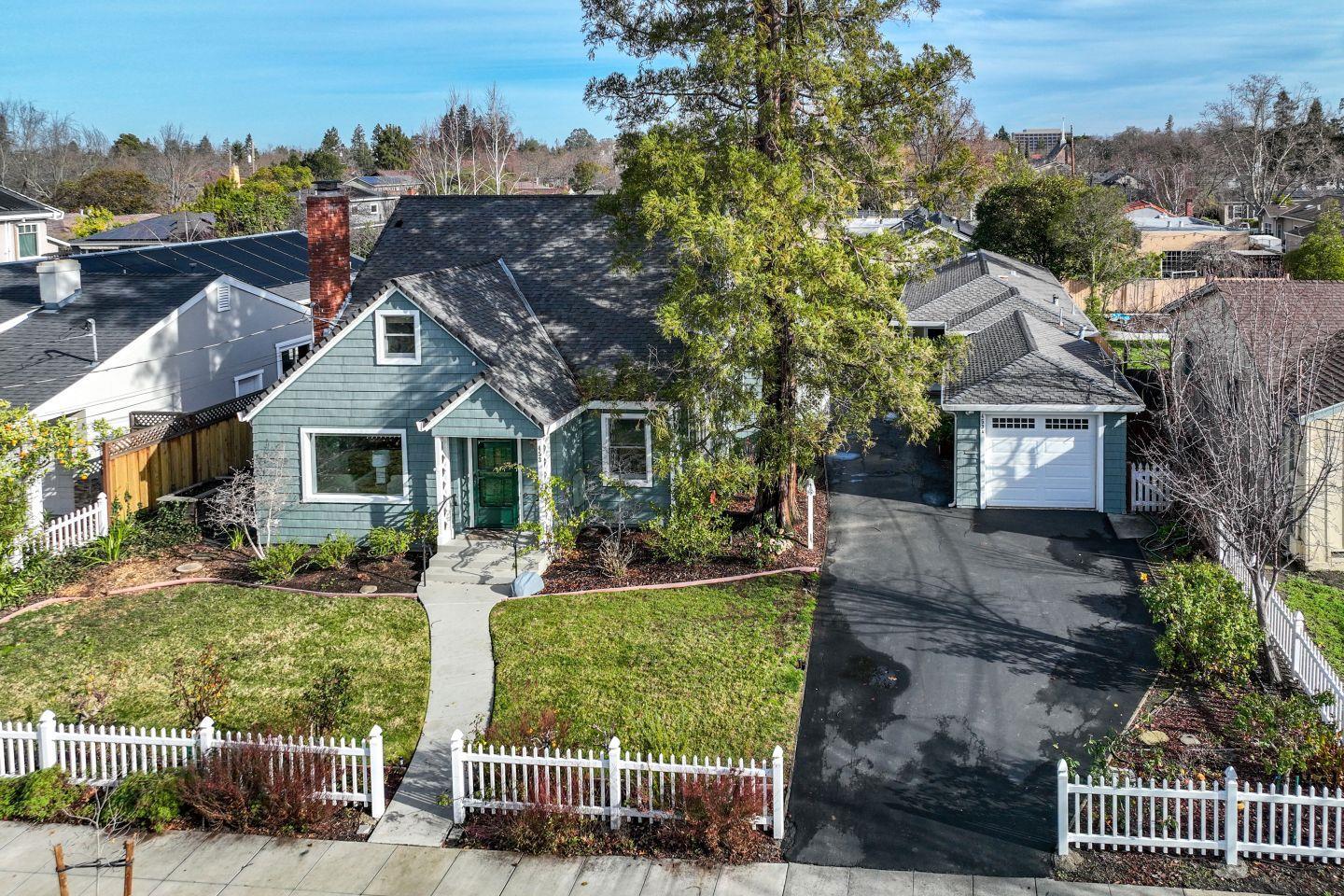Detail Gallery Image 2 of 46 For 453 King St, Redwood City,  CA 94062 - – Beds | – Baths