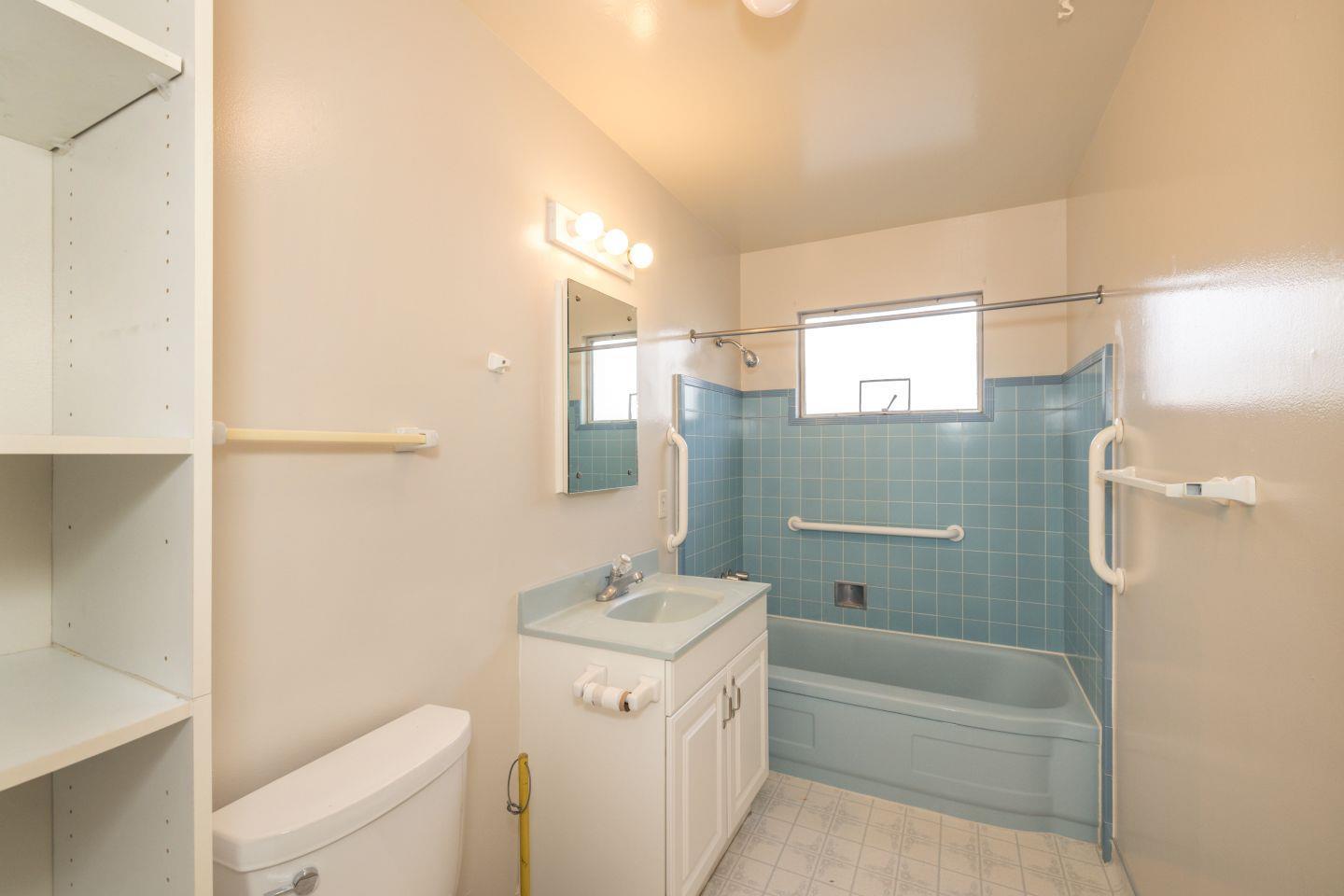 Detail Gallery Image 39 of 46 For 453 King St, Redwood City,  CA 94062 - – Beds | – Baths