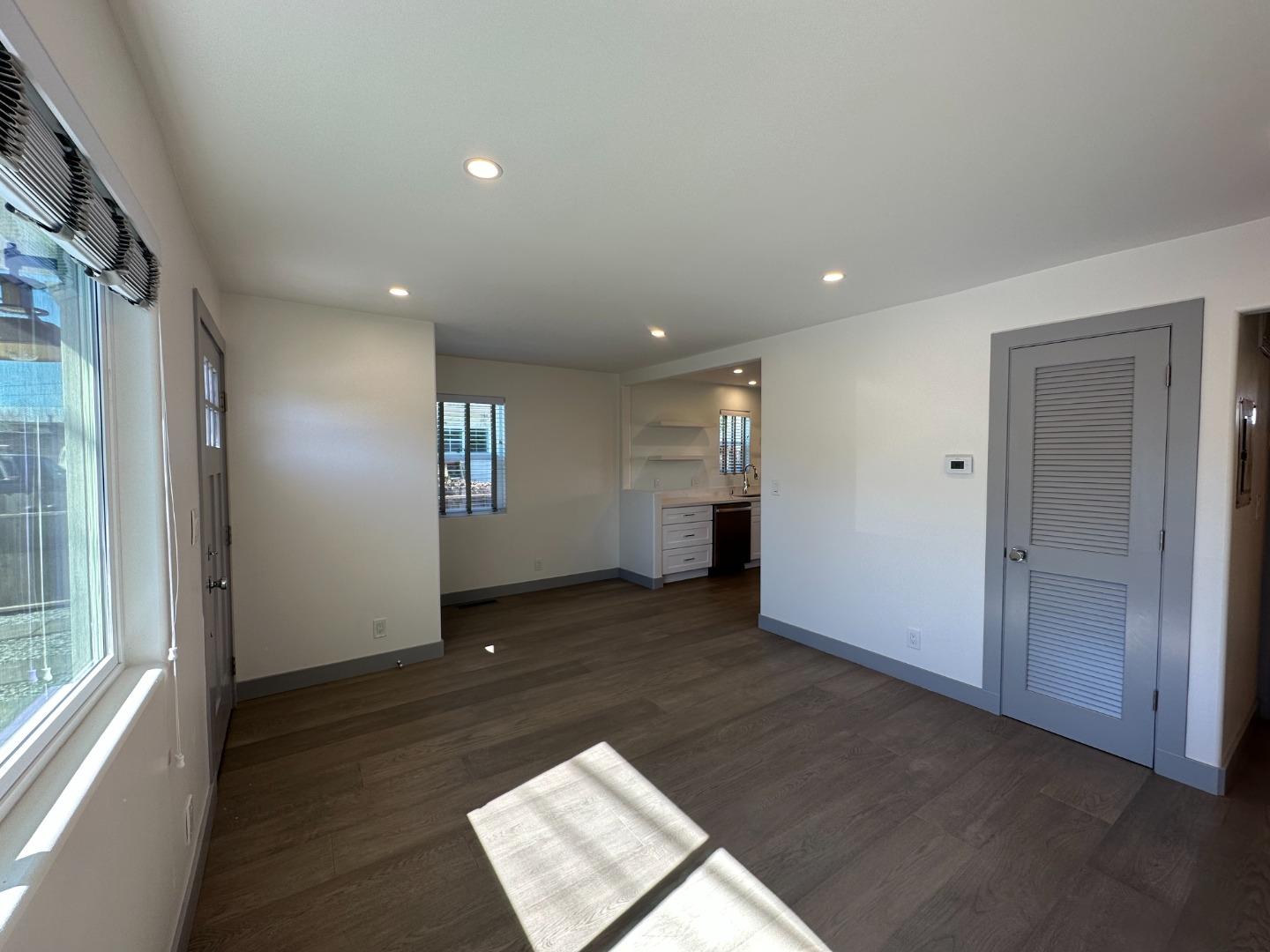 Detail Gallery Image 17 of 29 For 228 North Ave, Aptos,  CA 95003 - 2 Beds | 1 Baths