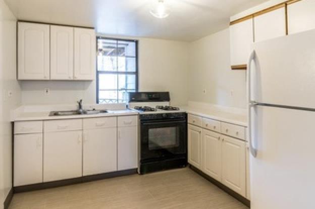 337 Center St, Oakland, CA 94607 photo 11