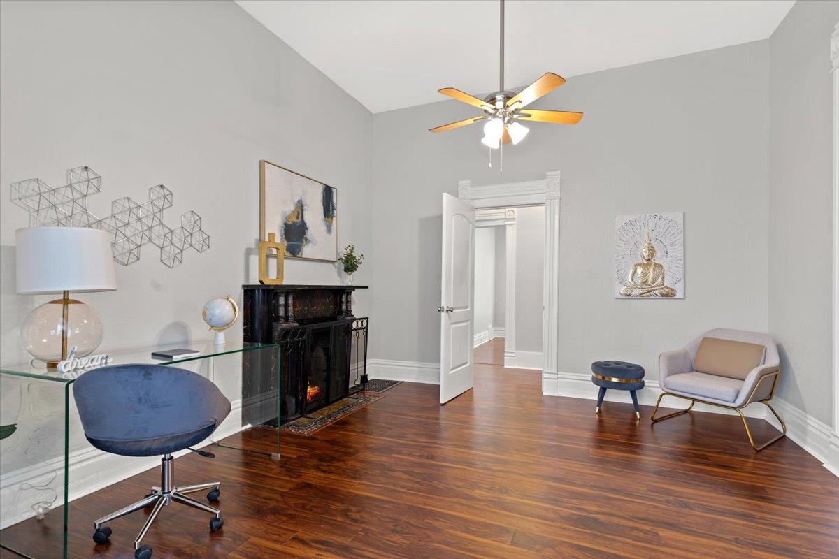 Detail Gallery Image 10 of 34 For 441 S 6th St, San Jose,  CA 95112 - 5 Beds | 2/1 Baths