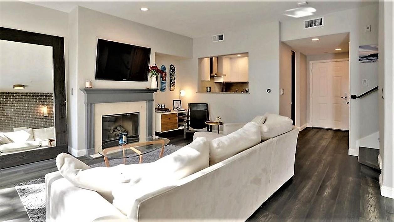 Detail Gallery Image 2 of 22 For 140 S 3rd St, San Jose,  CA 95112 - 2 Beds | 2/1 Baths