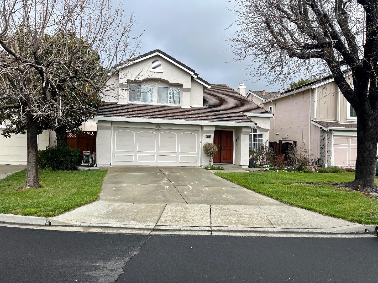 Detail Gallery Image 1 of 1 For 6291 Camino Del Lago, Pleasanton,  CA 94566 - 5 Beds | 3 Baths