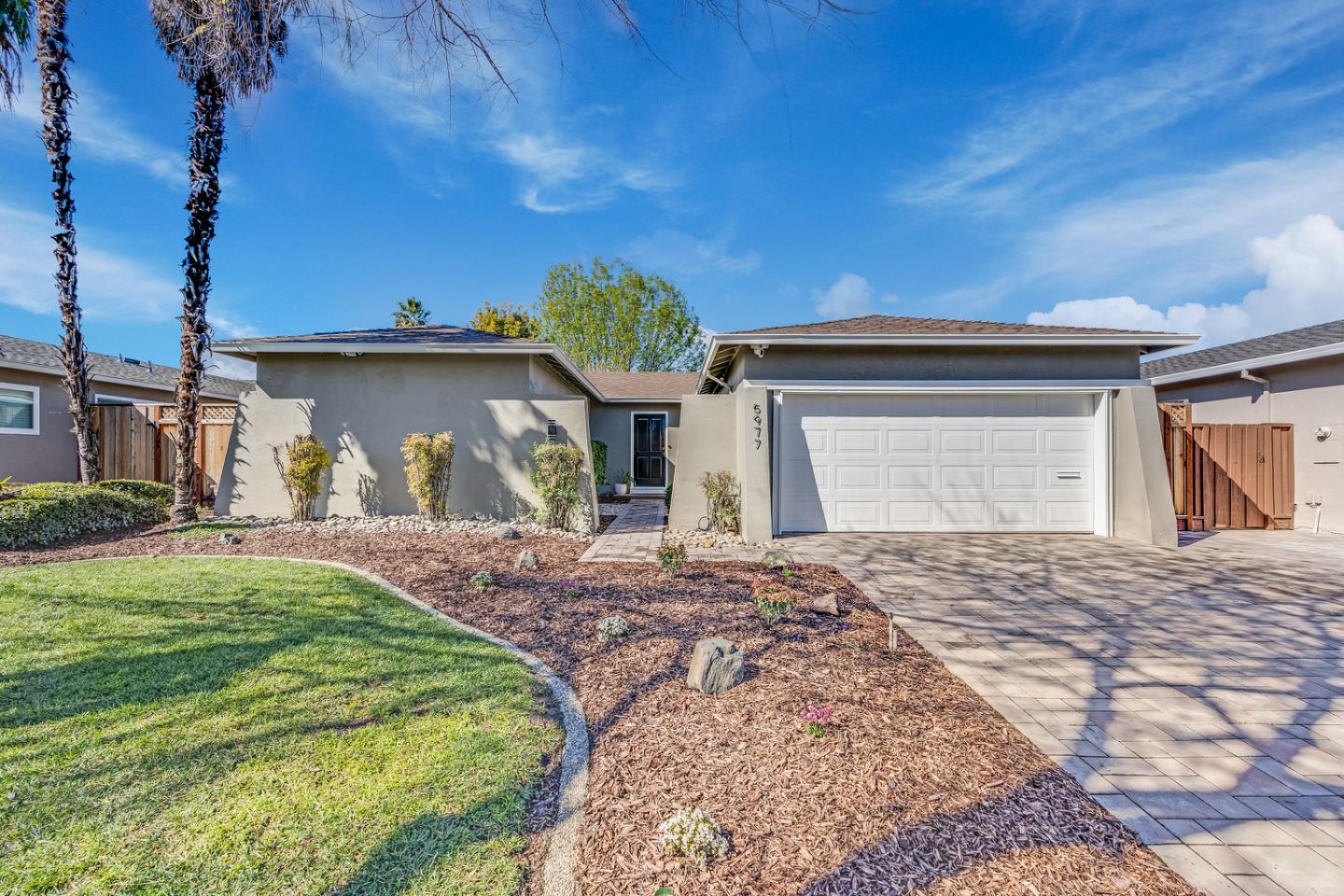 Detail Gallery Image 1 of 1 For 5977 Montalvo Dr, San Jose,  CA 95123 - 3 Beds | 2 Baths