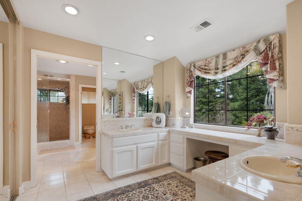 Detail Gallery Image 44 of 59 For 14660 Stonebridge Dr, Morgan Hill,  CA 95037 - 4 Beds | 3/1 Baths
