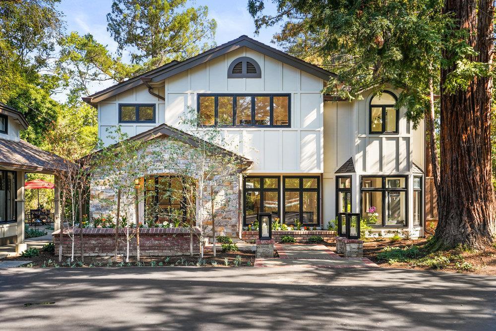 Detail Gallery Image 1 of 1 For 13770 Robleda Rd, Los Altos Hills,  CA 94022 - 5 Beds | 5/1 Baths