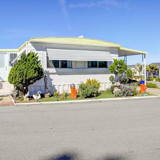 Photo of 347 Carmel Ave #56 in Marina, CA