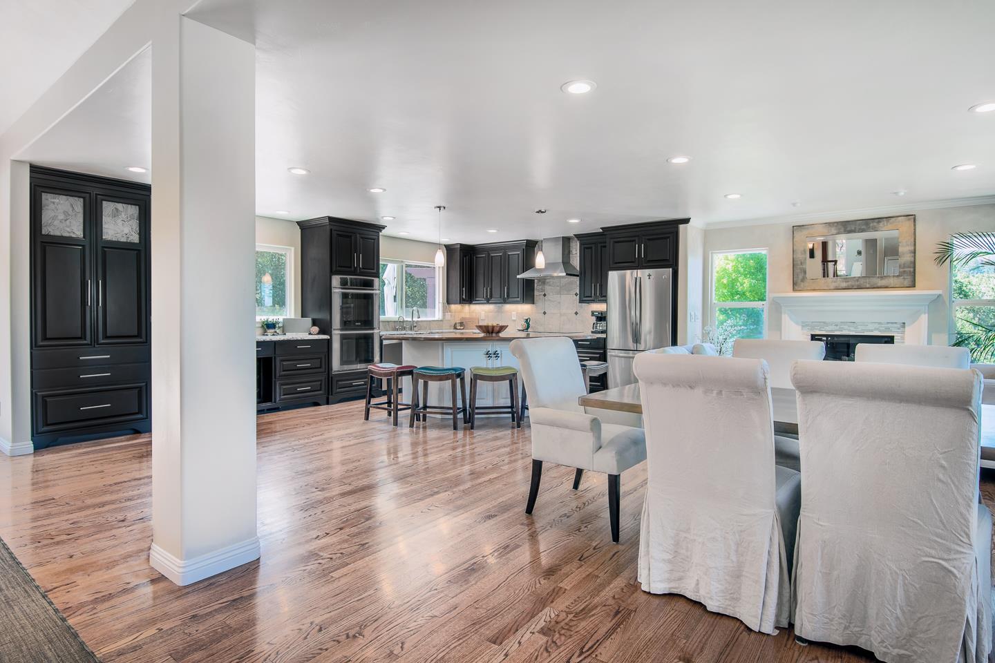 Detail Gallery Image 18 of 52 For 8216 Ridgeview Dr, Ben Lomond,  CA 95005 - 4 Beds | 3/1 Baths