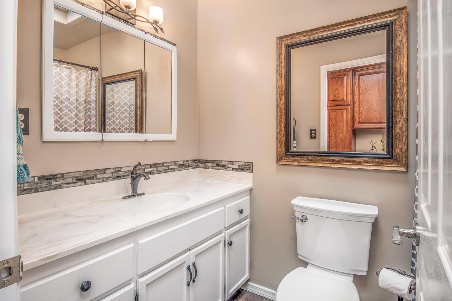 Detail Gallery Image 29 of 52 For 8216 Ridgeview Dr, Ben Lomond,  CA 95005 - 4 Beds | 3/1 Baths