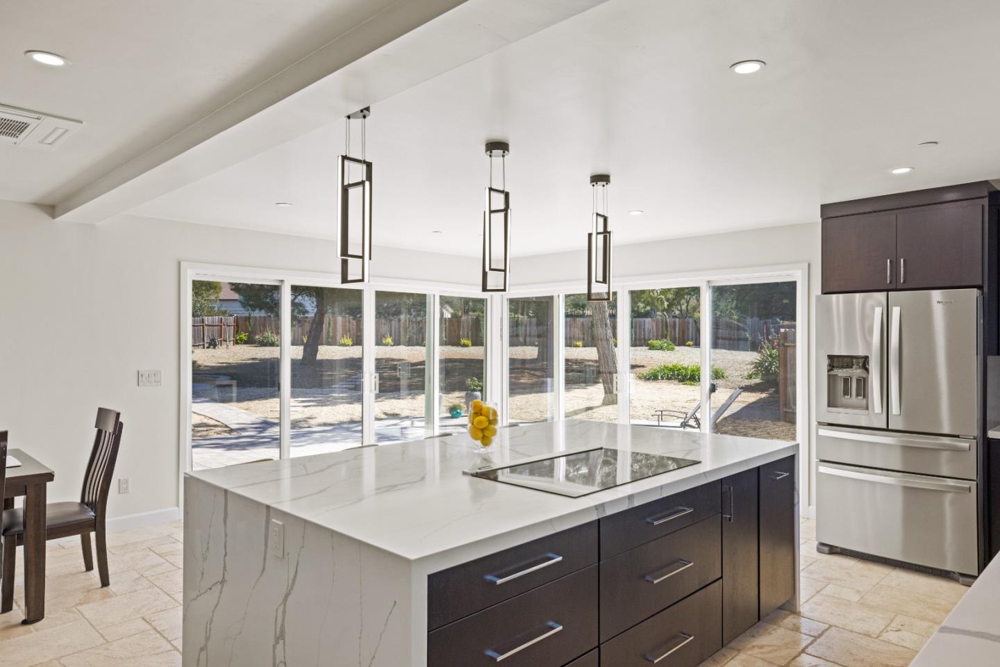 Detail Gallery Image 7 of 35 For 1247 Josselyn Canyon Rd, Monterey,  CA 93940 - 4 Beds | 3/1 Baths