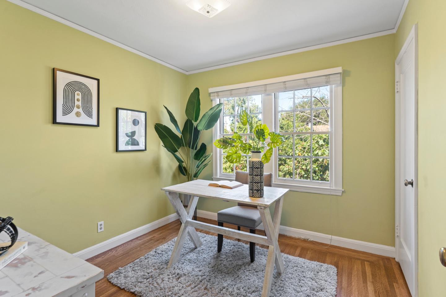 Detail Gallery Image 26 of 47 For 132 Dwight Rd, Burlingame,  CA 94010 - 4 Beds | 2 Baths