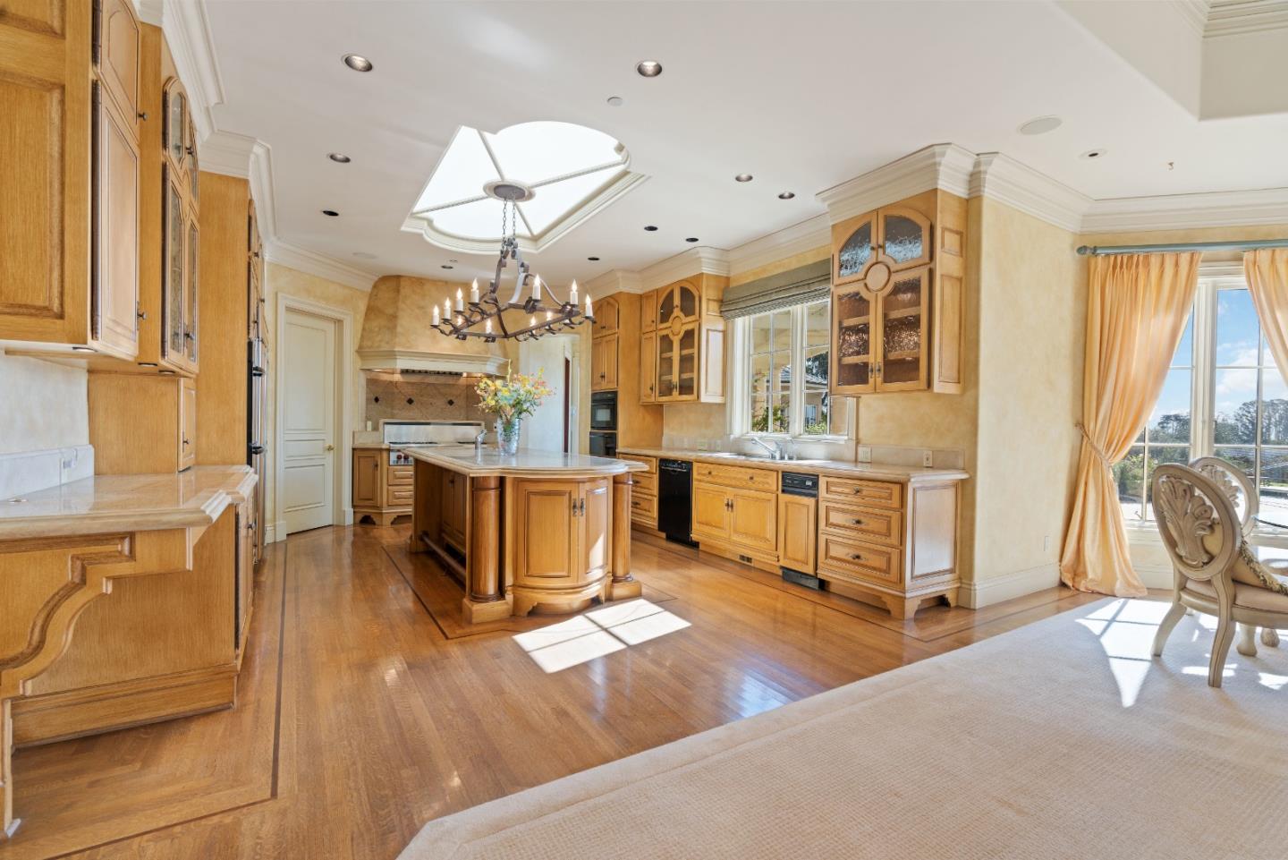 Detail Gallery Image 32 of 103 For 120 Debernardo Ln, Aptos,  CA 95003 - 4 Beds | 5/2 Baths