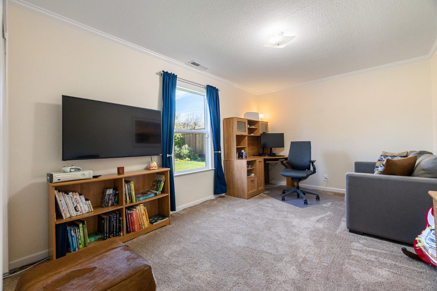 Detail Gallery Image 30 of 36 For 330 Sonora Ave, El Granada,  CA 94018 - 4 Beds | 2 Baths