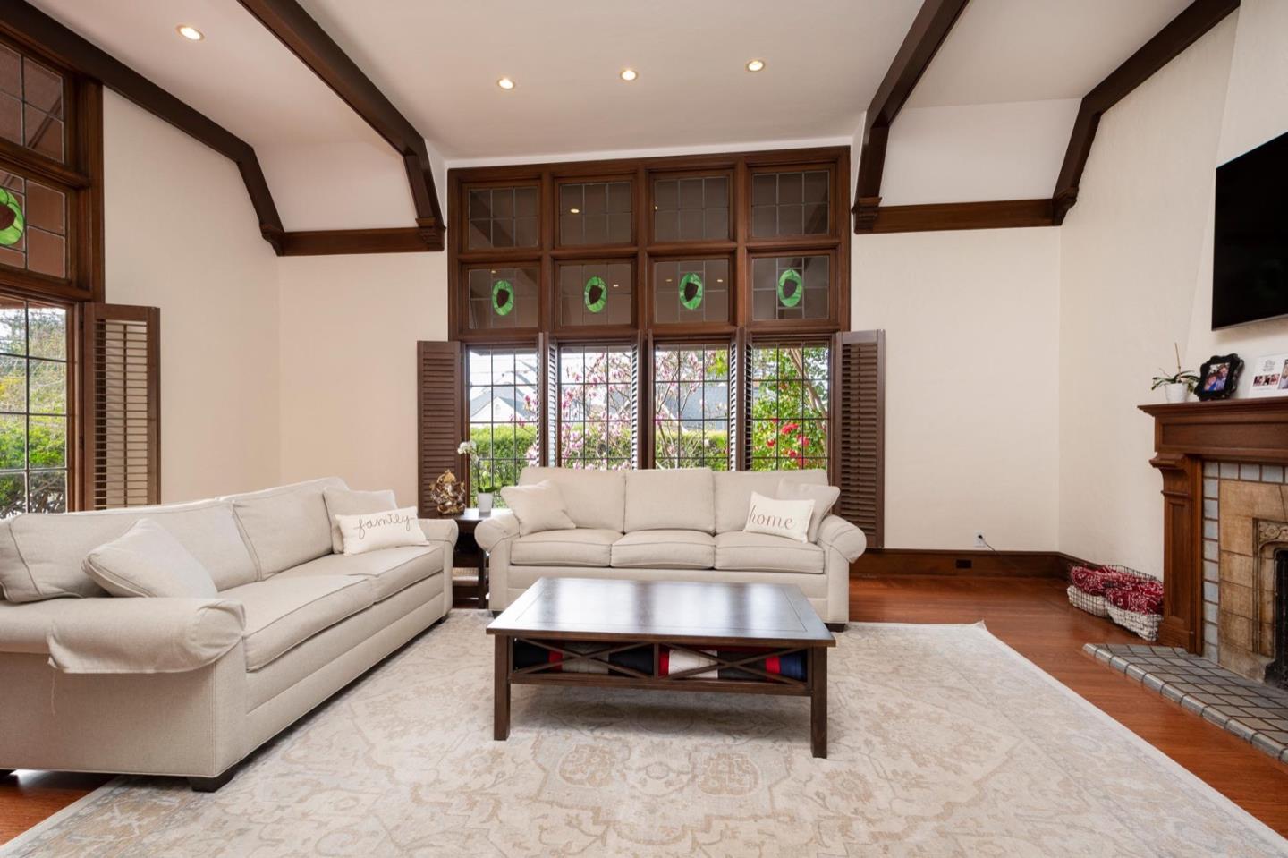 Detail Gallery Image 10 of 39 For 754 Costa Rica Ave, San Mateo,  CA 94402 - 4 Beds | 3 Baths