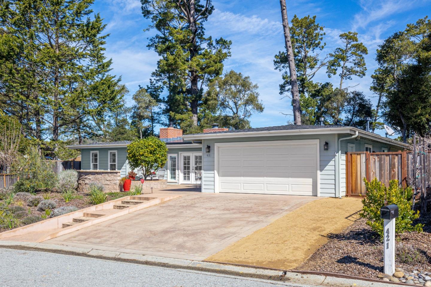 Detail Gallery Image 1 of 1 For 421 Robin Dr, Aptos,  CA 95003 - 3 Beds | 2 Baths