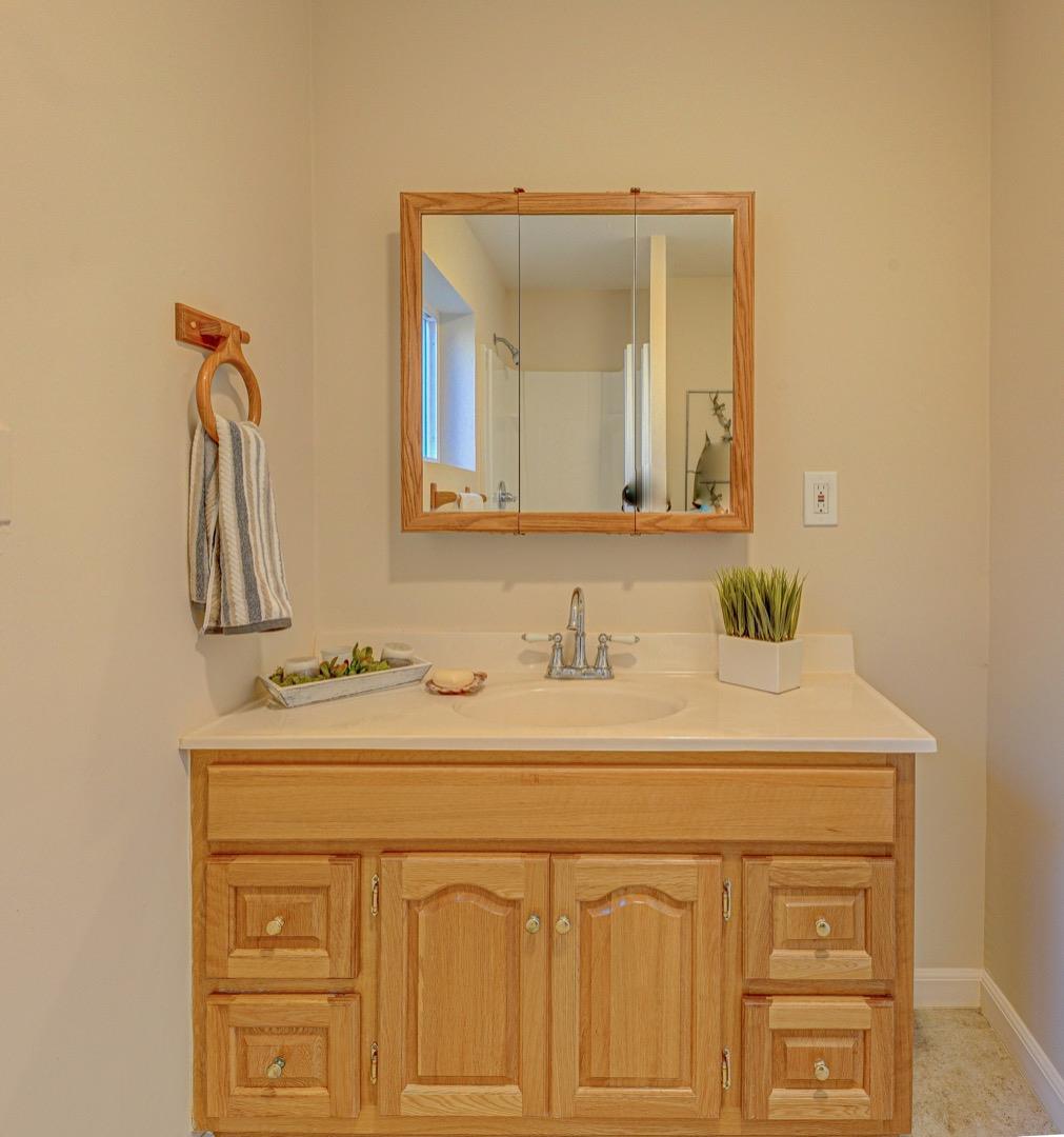 Detail Gallery Image 12 of 44 For 1235/1237 Funston Ave, Pacific Grove,  CA 93950 - 4 Beds | 3 Baths