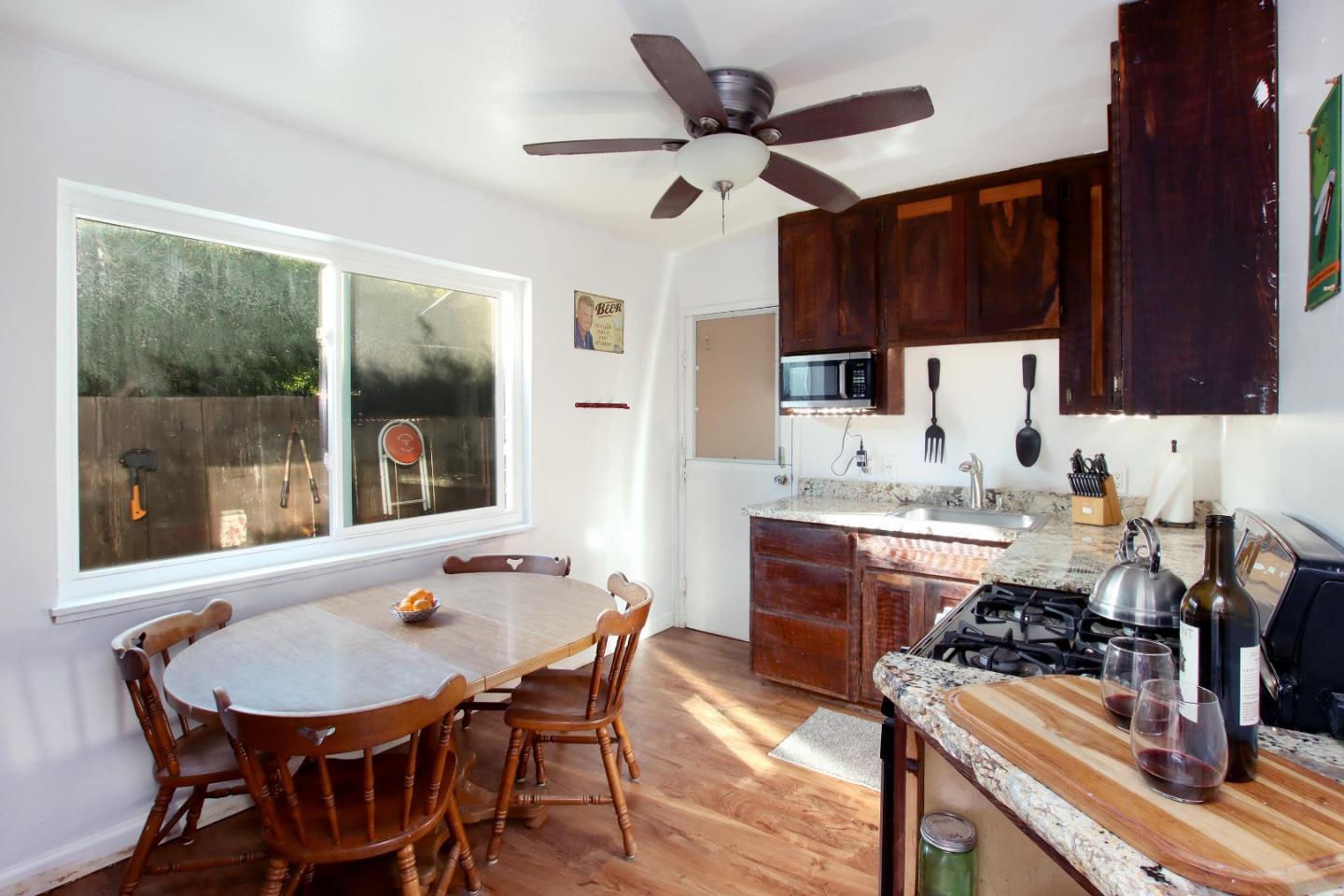 Detail Gallery Image 6 of 24 For 235 Owen St, Santa Cruz,  CA 95062 - – Beds | – Baths
